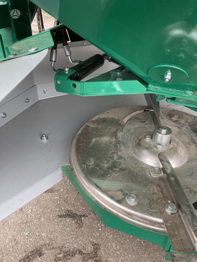 -Kita- Agrohasat 1000-2500, spreaders