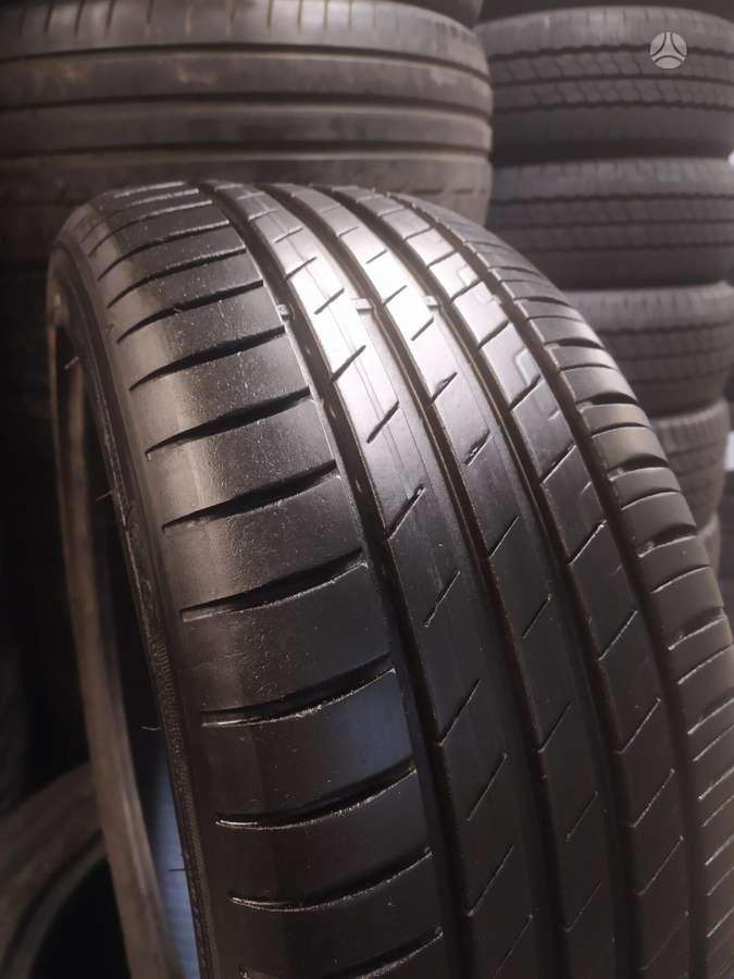 Goodyear Ultra Grip Performance, vasarinės 215/45 R16