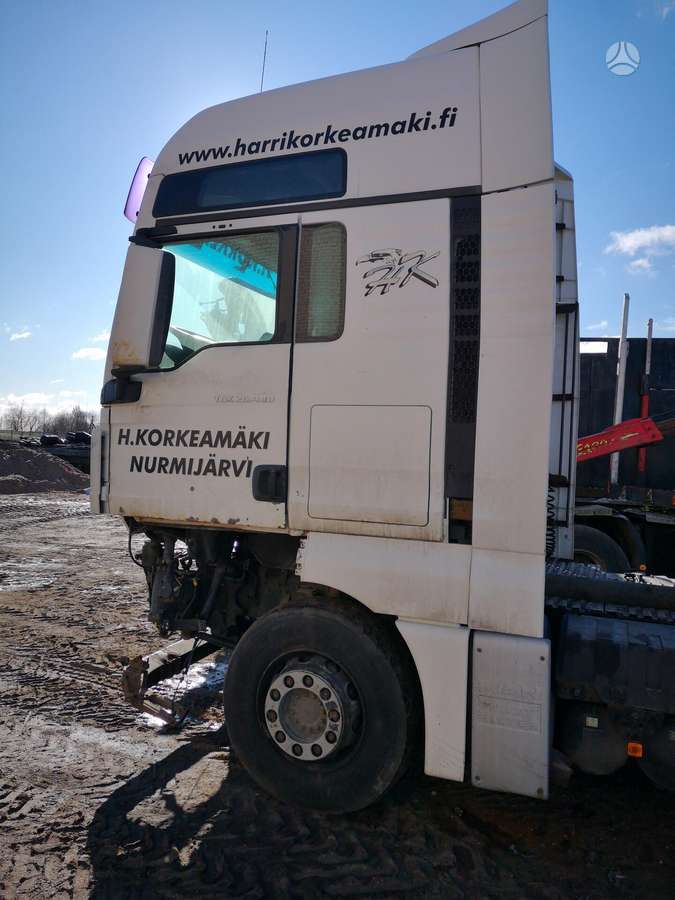MAN TGX, vilcējs