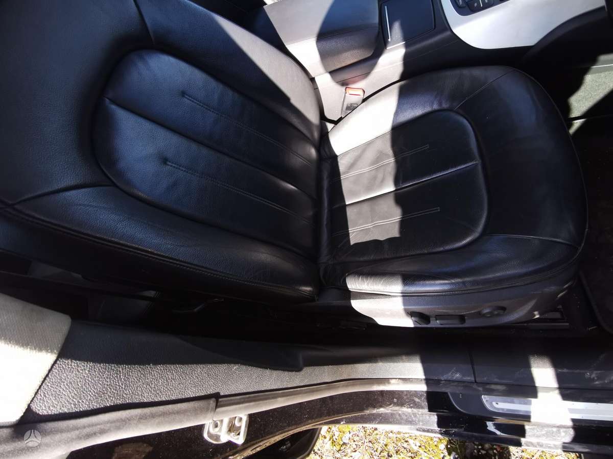 Audi A7 dalimis