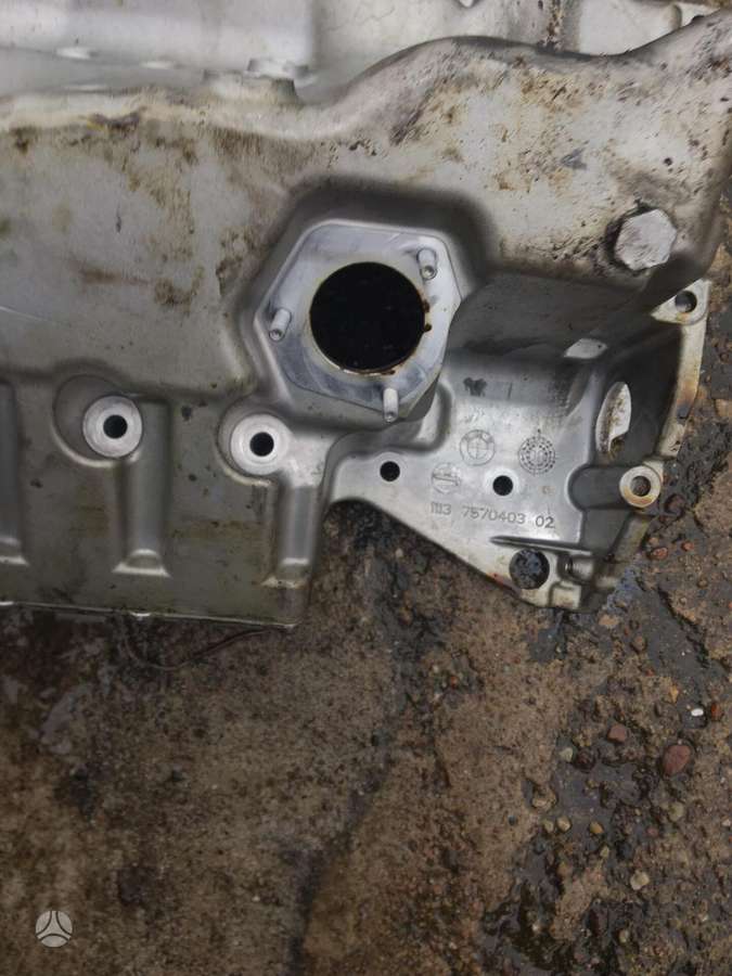 BMW 335 Gran Turismo, 11 13 7 570 403, engine parts