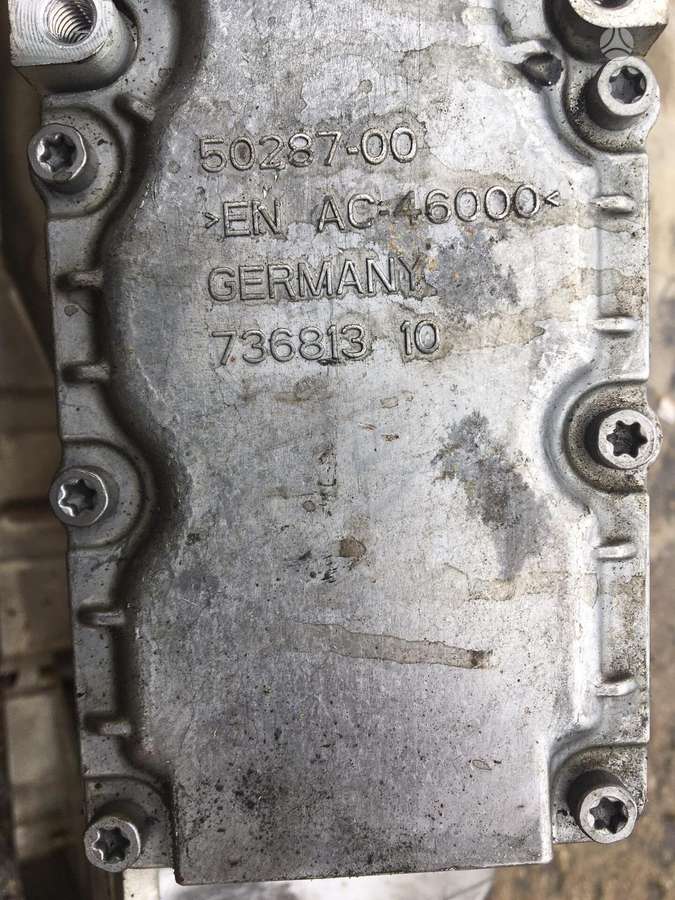 BMW 335 Gran Turismo, 11 13 7 570 403, engine parts