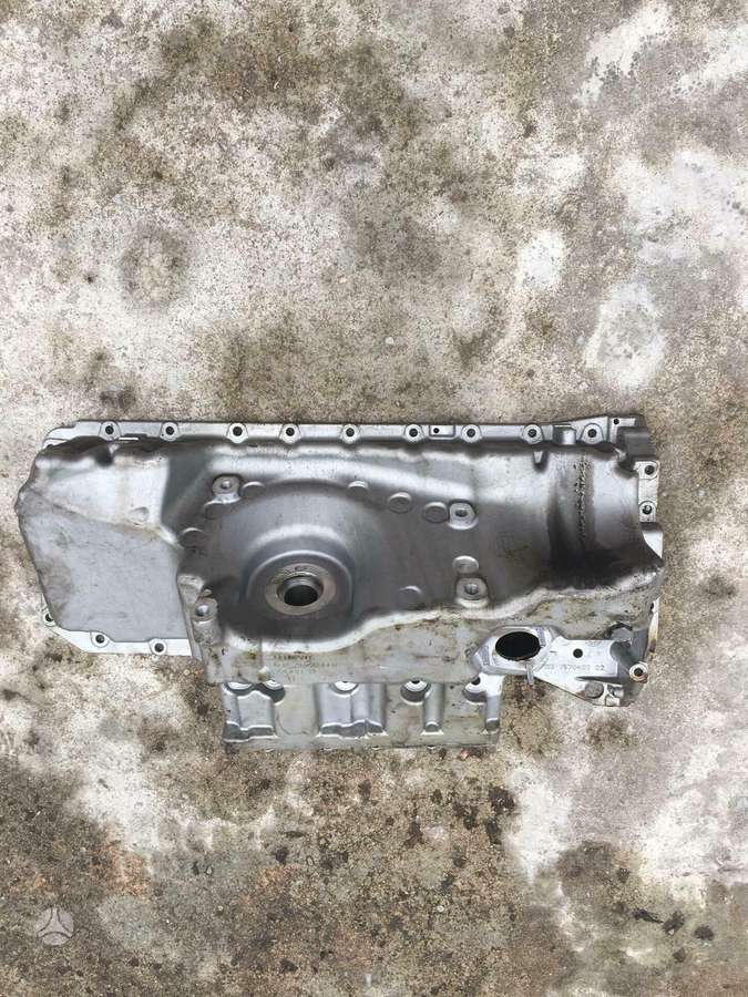 BMW 335 Gran Turismo, 11 13 7 570 403, детали двигателя