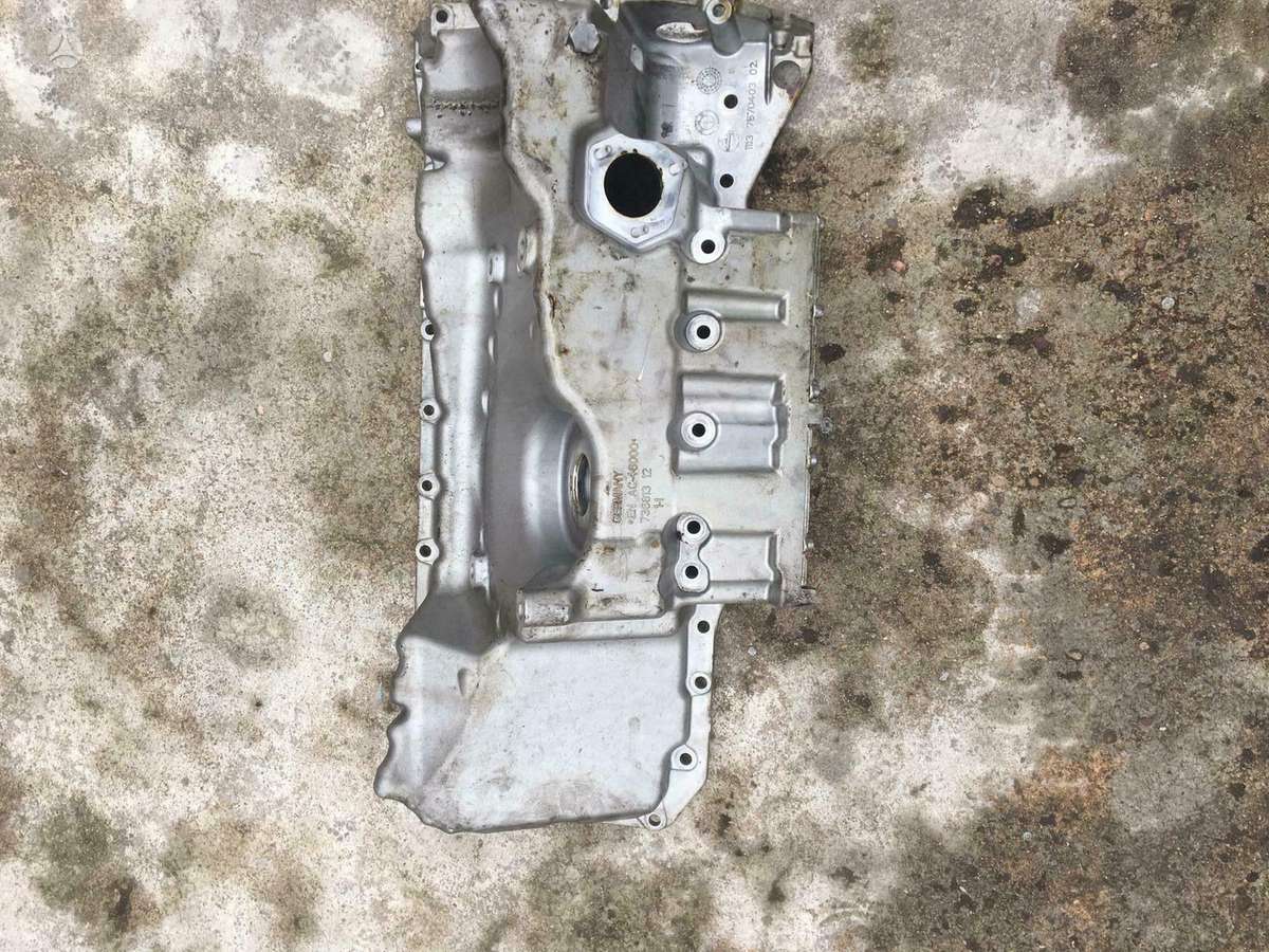 BMW 435, 11 13 7 570 403, variklio detalės