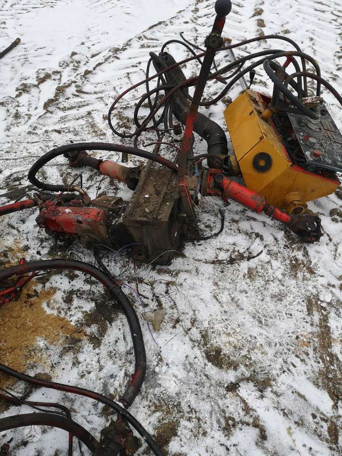 Bomag Bitelli bb670 dalimis, kelių tiesimo mašinos
