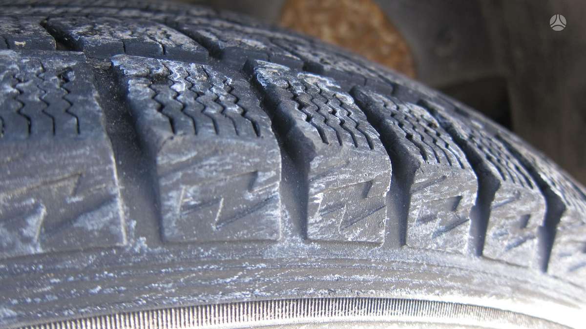 Land Rover Freelander Auto dalimis