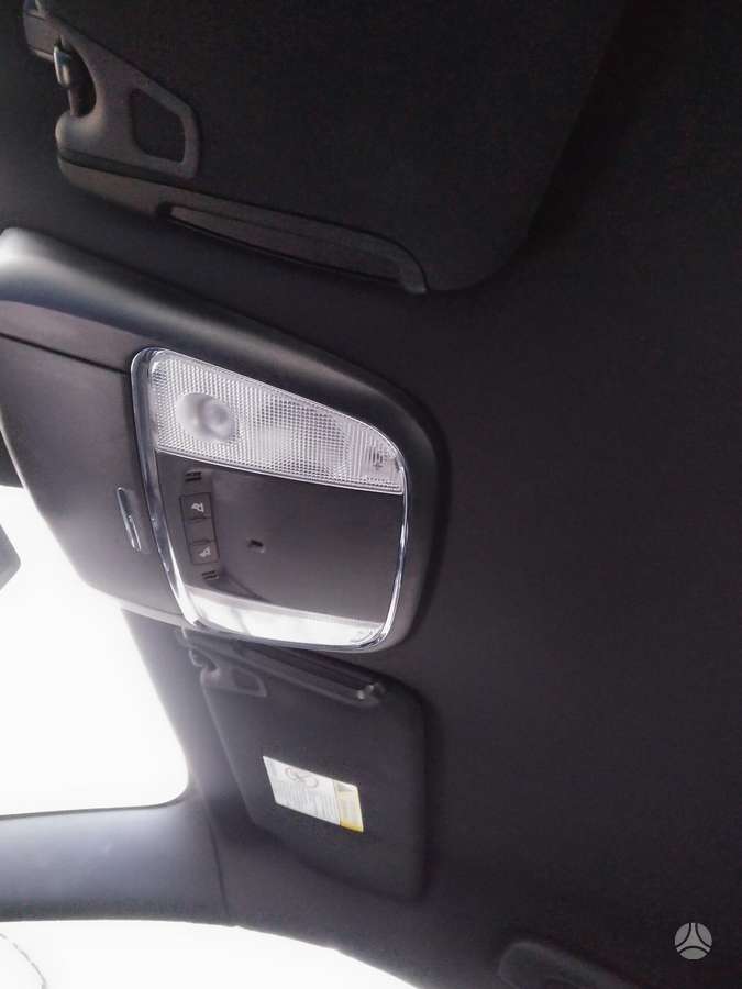 Chrysler 300C for parts