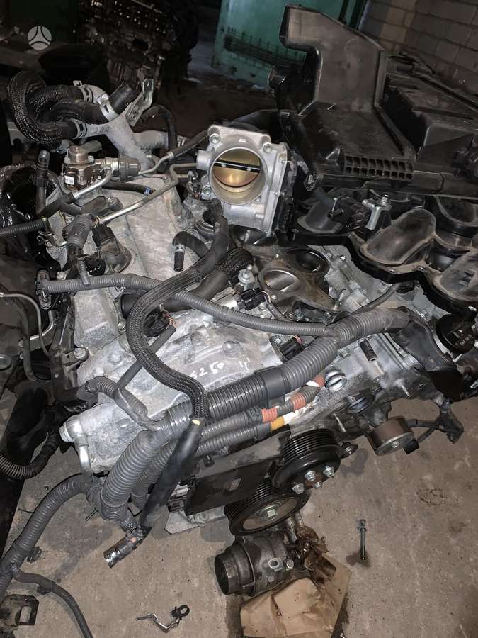 Lexus IS 250 Benzinas 45000km