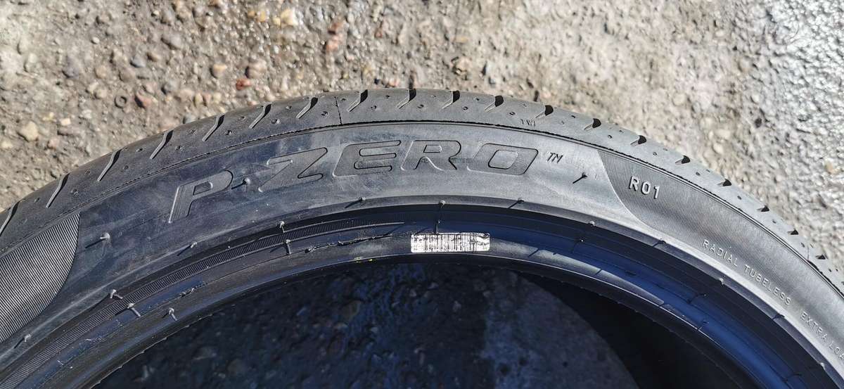Pirelli, summer 255/40 R21