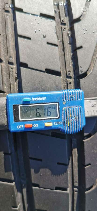 Pirelli, summer 255/40 R21
