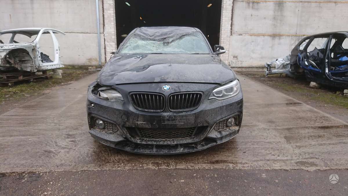 BMW 220
