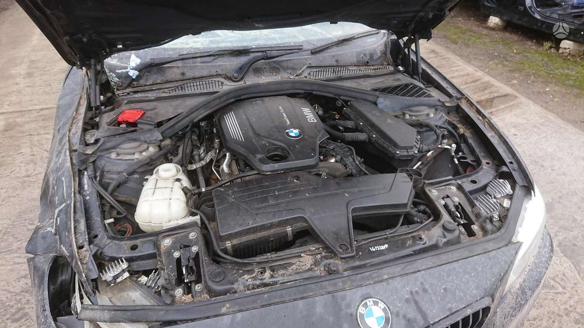 BMW 220