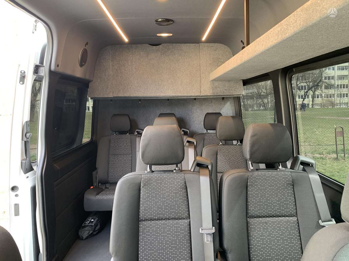 Mercedes-Benz Sprinter, passenger minibus