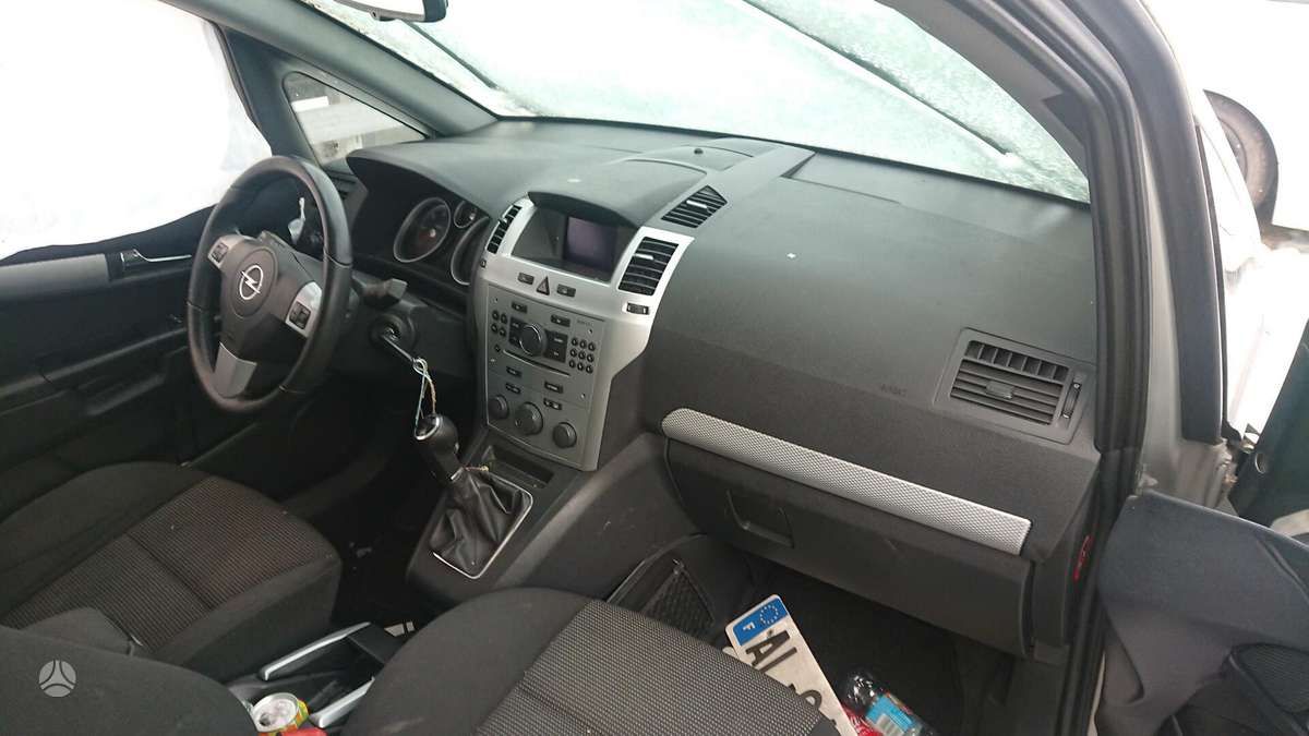 Opel Zafira rezerves daļās