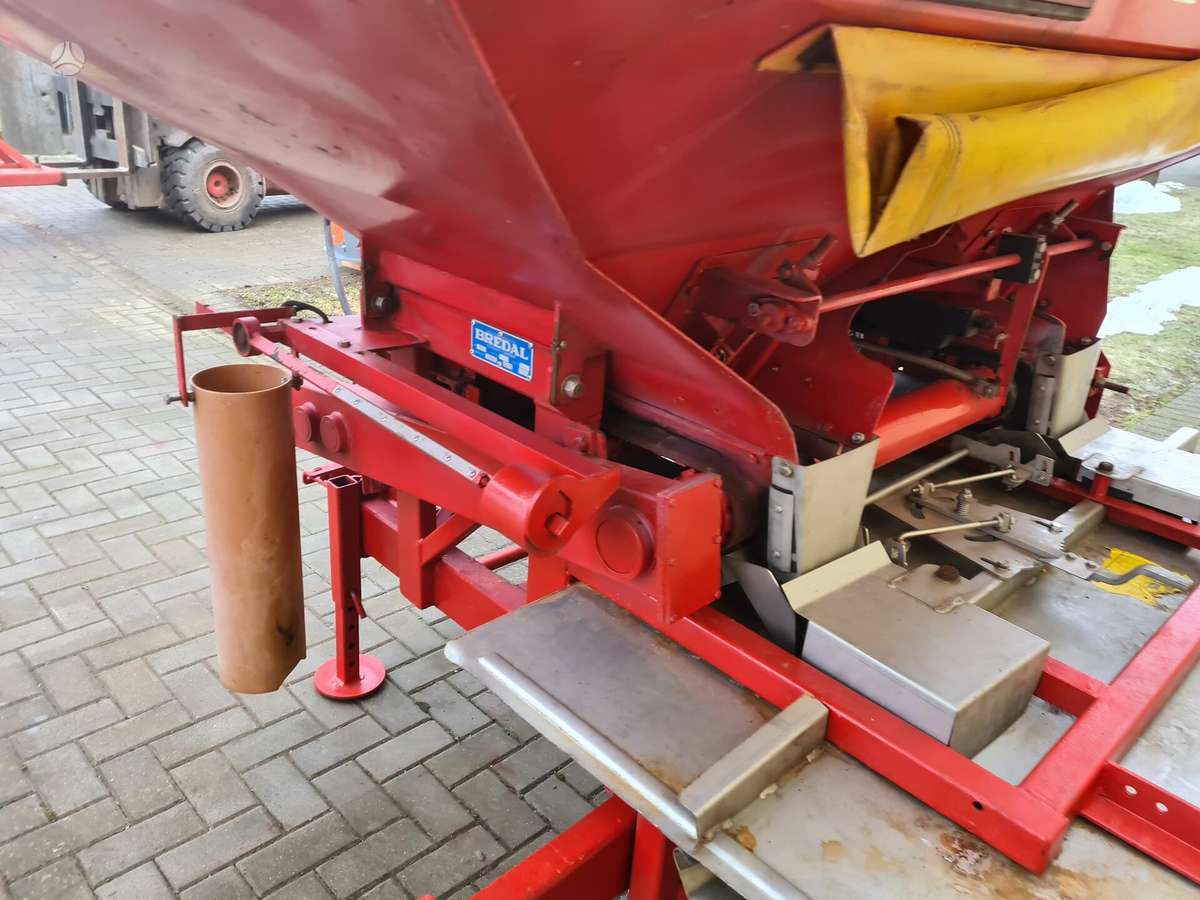 Bredal B2, barstytuvai