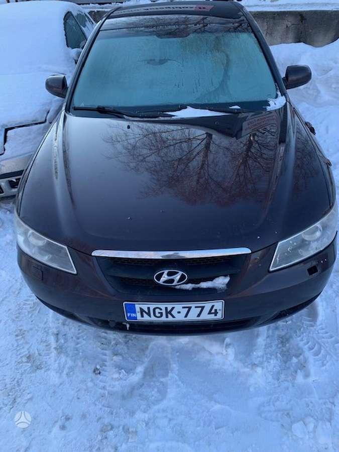 Hyundai Sonata по частям