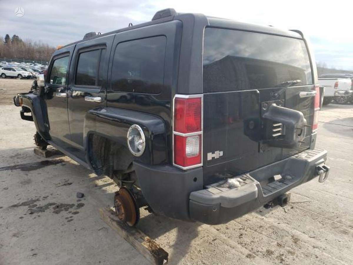 Hummer H3 rezerves daļās