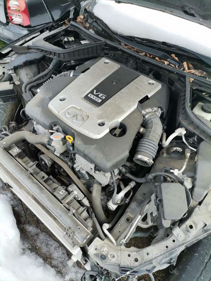 Infiniti Q50 for parts