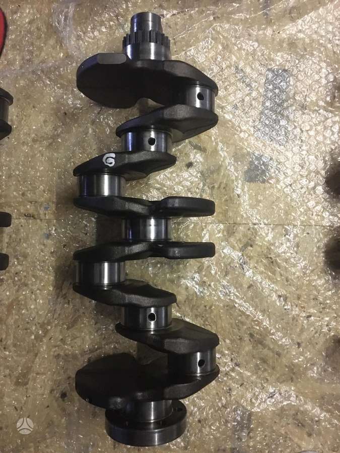 Volkswagen Crafter crankshaft