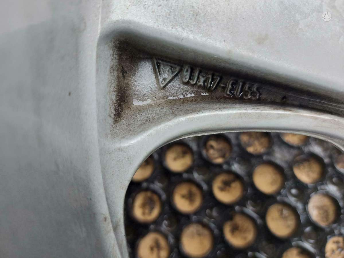 Porsche, lengvojo lydinio, R17