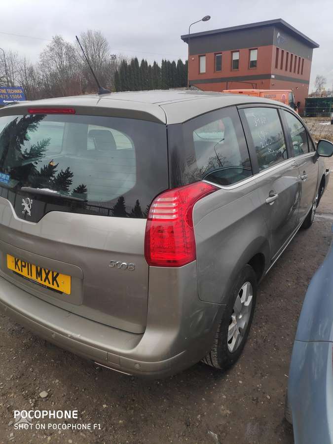 Peugeot 5008