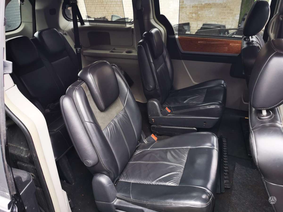 Chrysler Voyager