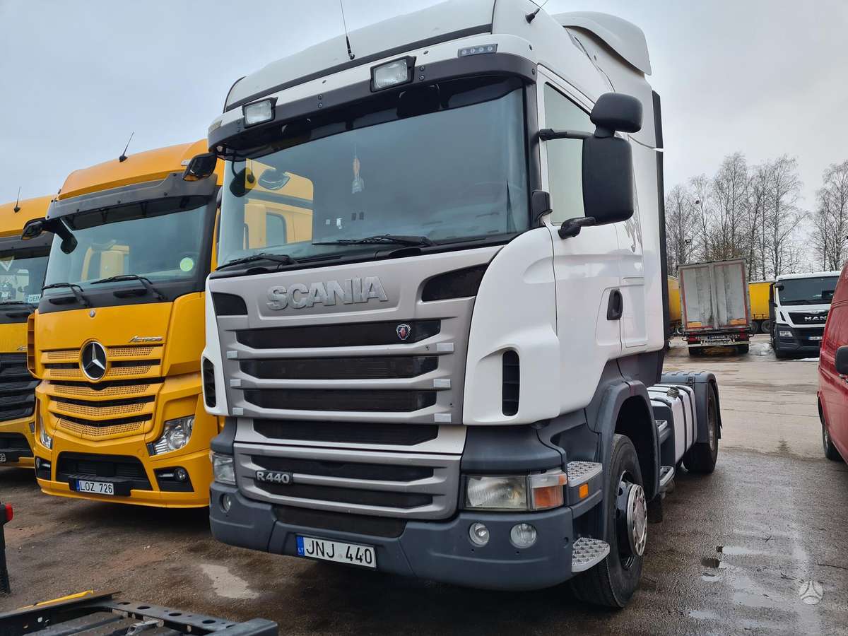 Scania R440, semi-trailer trucks