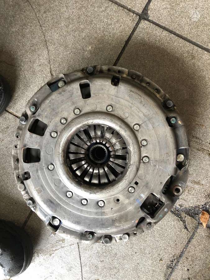 Ford Transit, kita