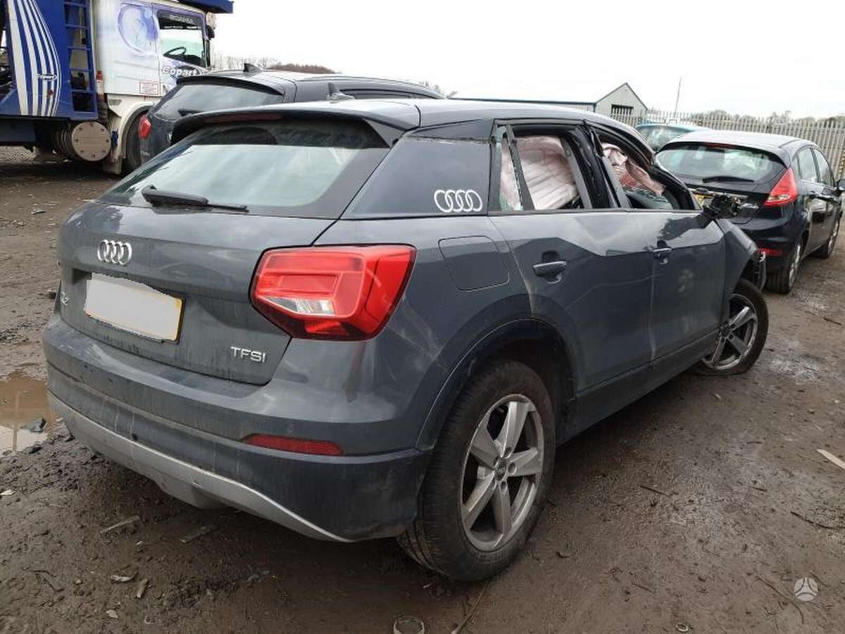Audi Q2 for parts
