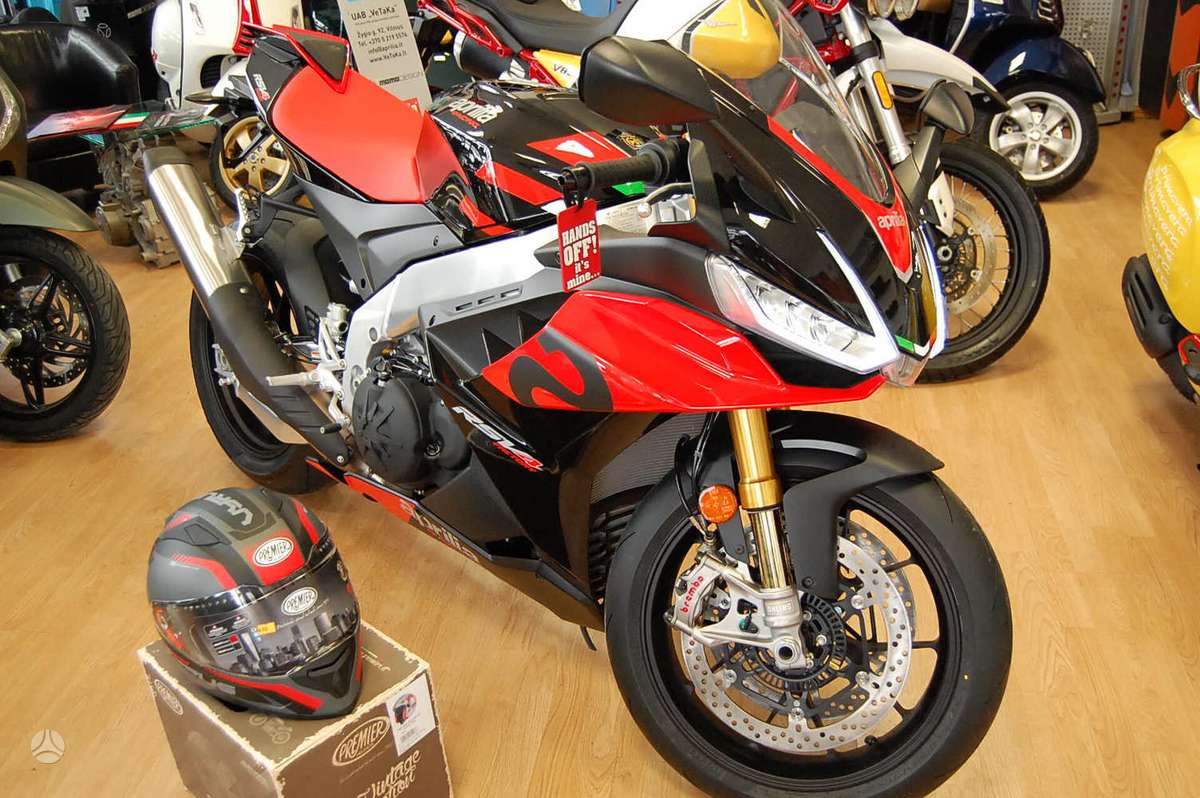 Aprilia RSV 1100cc, superbikes