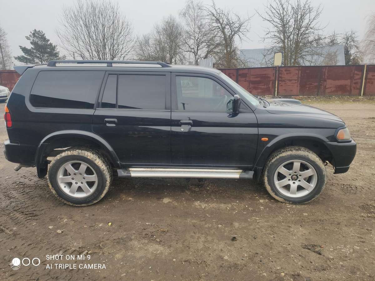 Mitsubishi Pajero Sport