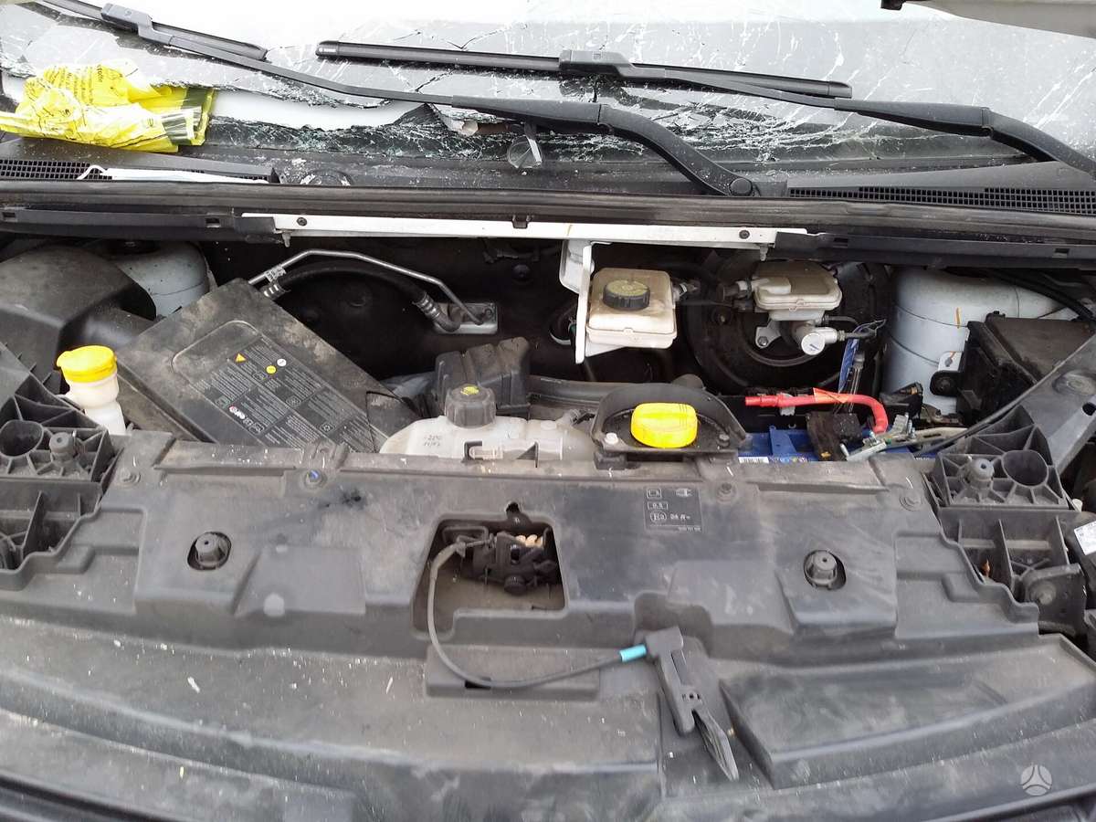 Renault TRAFIC, preču