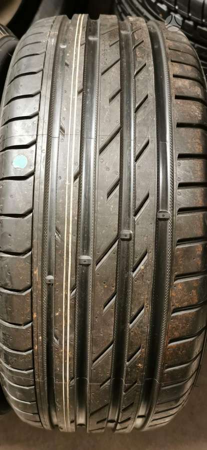 Nokian, vasarinės 235/45 R19