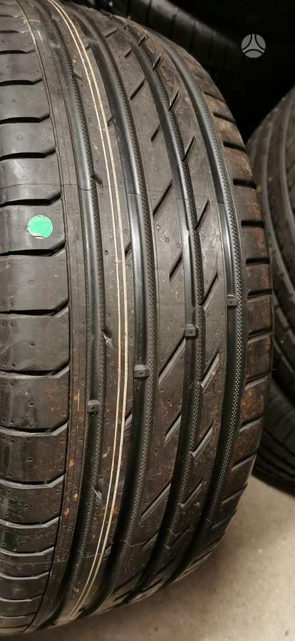 Nokian, summer 235/45 R19