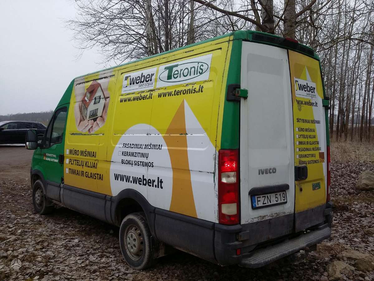 Iveco 35s18, грузовые микроавтобусы