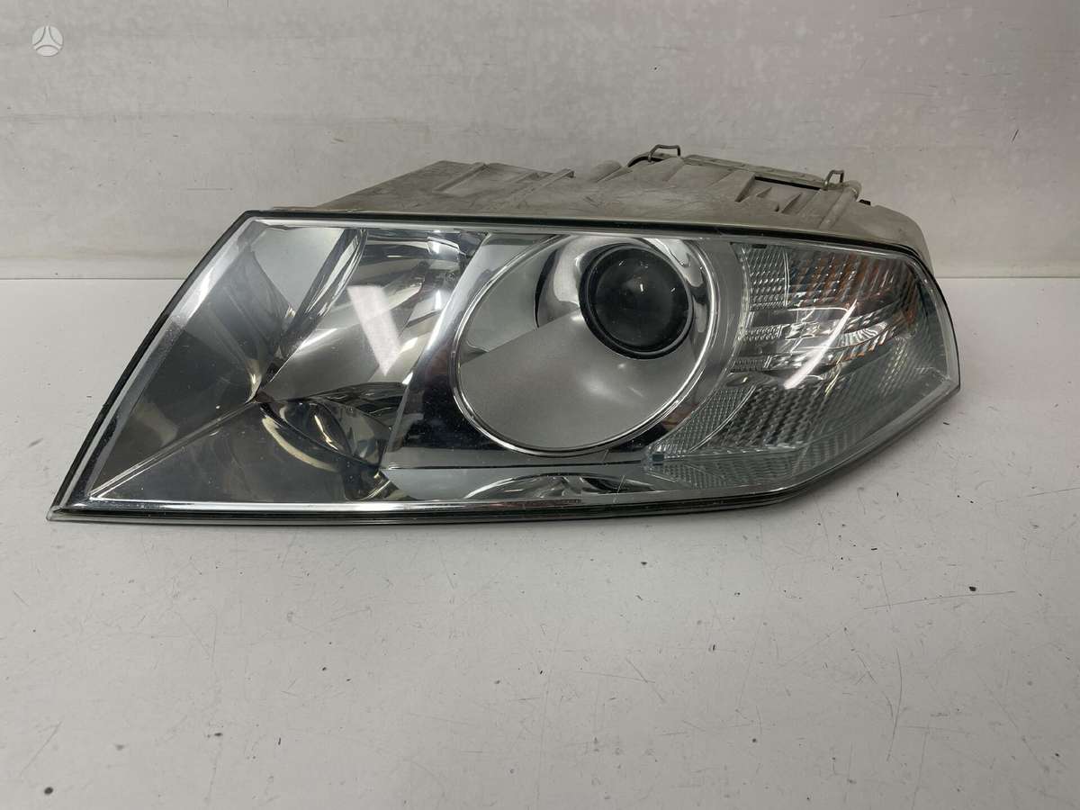 Skoda Octavia lights