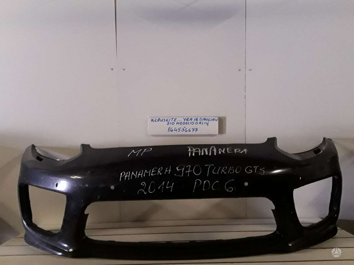 Porsche Panamera dalimis