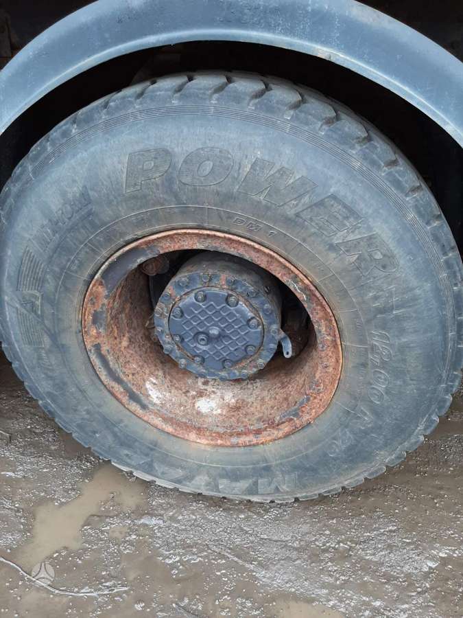 MAZ Maz 6x4