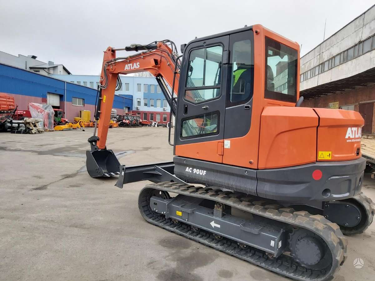 Atlas AC90UF, мини-экскаваторы