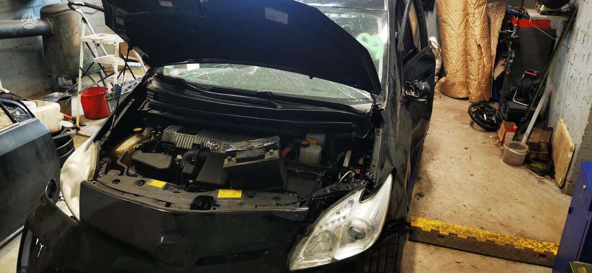 Toyota Prius детали кузова