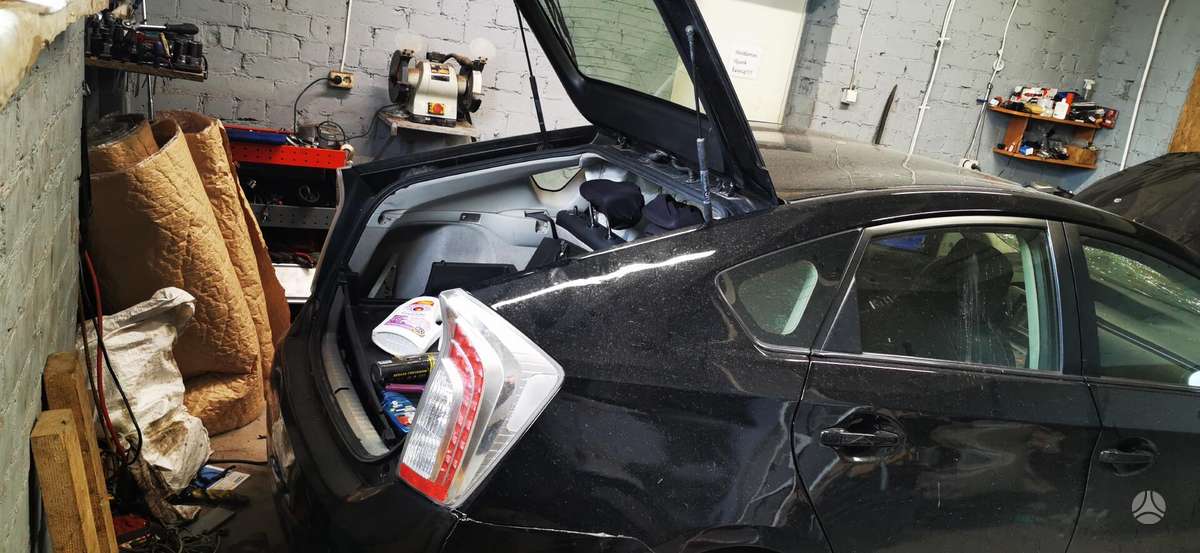 Toyota Prius детали кузова