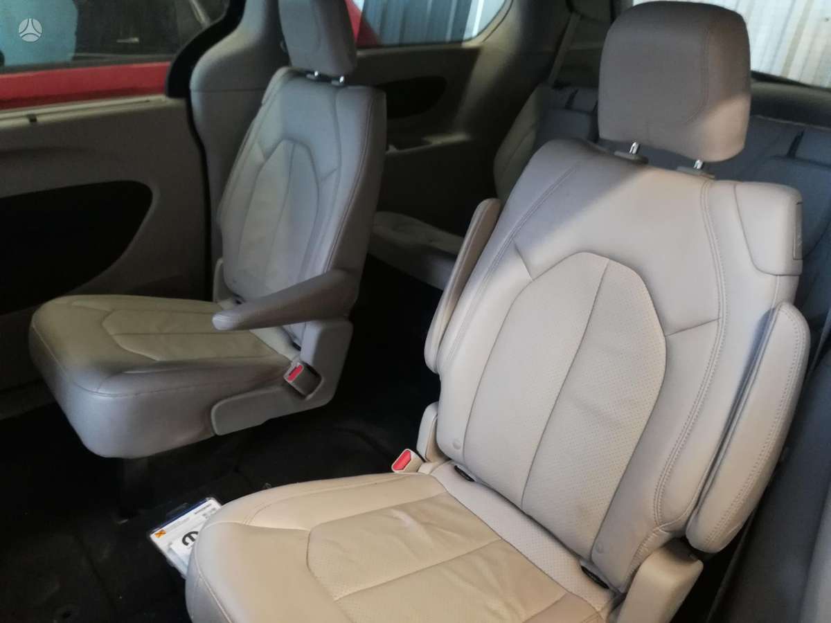 Chrysler Pacifica