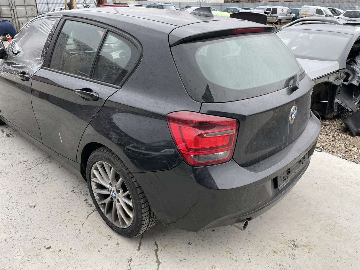 BMW 120 по частям