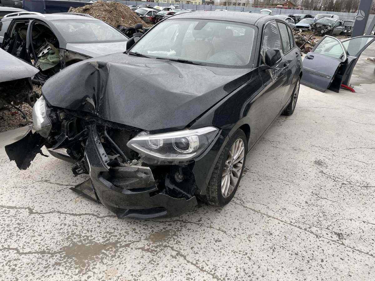 BMW 120 for parts