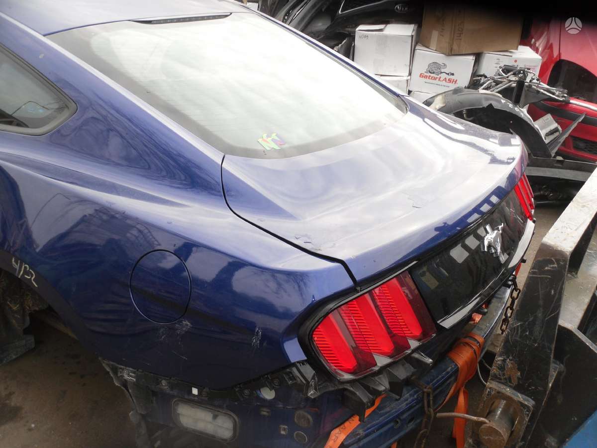 Ford Mustang for parts