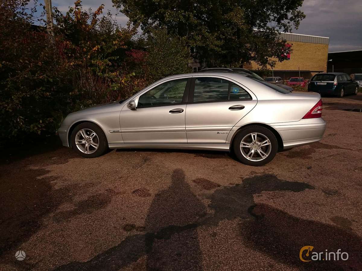 Mercedes-Benz C220 по частям