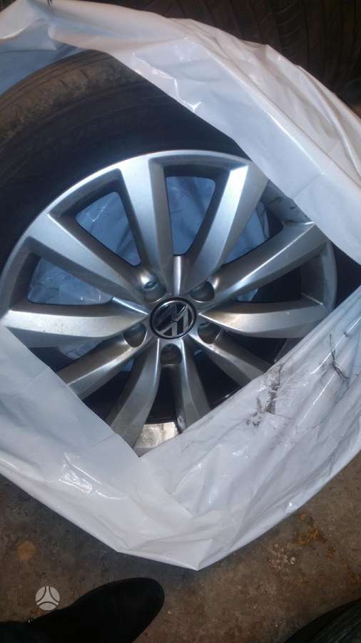 Volkswagen, light alloy, R17