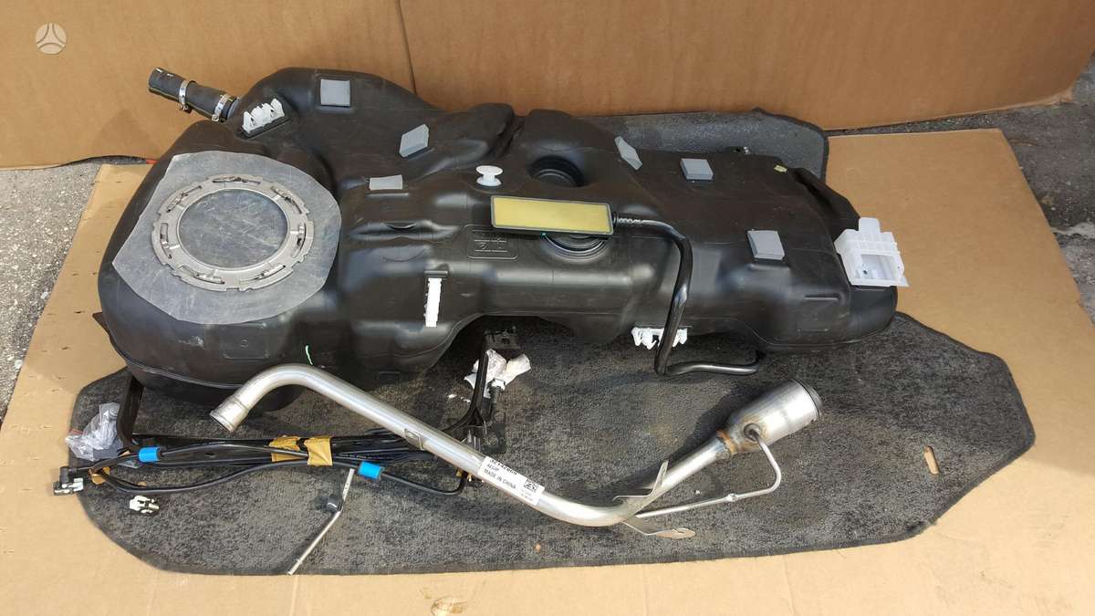 Volvo XC40 doors