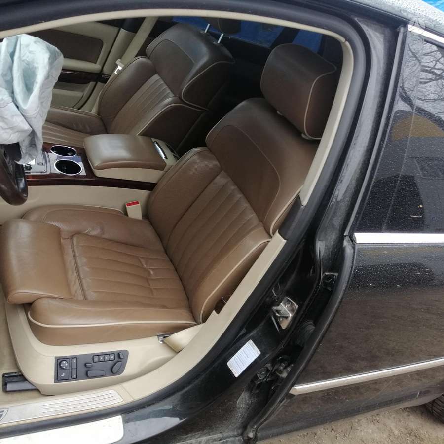Volkswagen Phaeton Dalimis