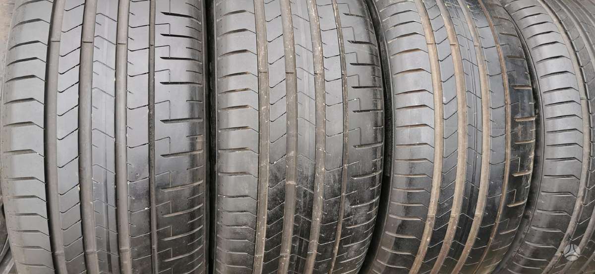 Pirelli, summer 255/40 R20